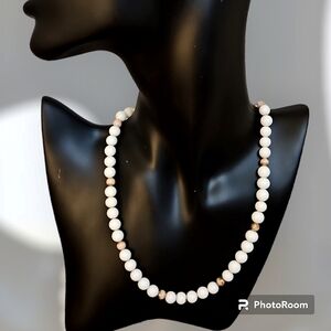 Vtg 1950s Milk Glass Beaded Bridal Collar Landgirl Necklace
